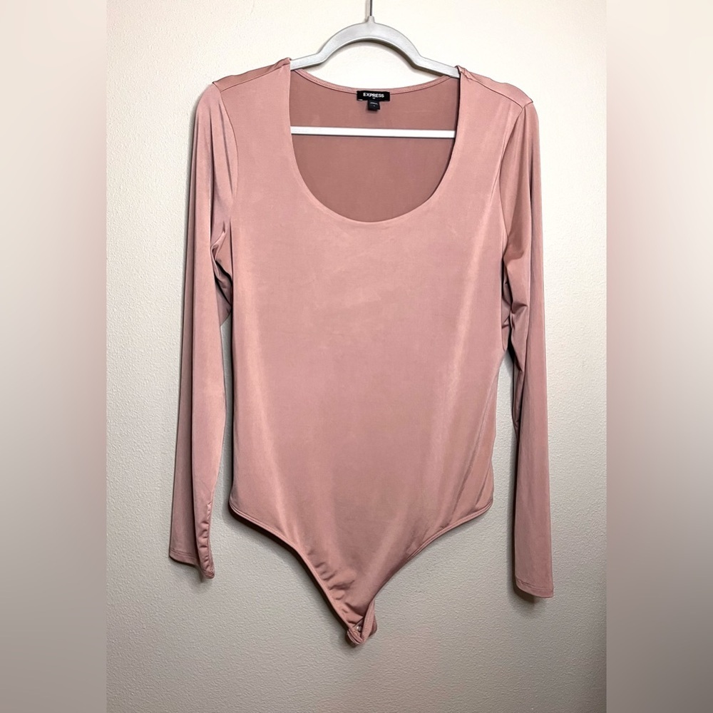 NWOT Express Scoop Neck Bodysuit